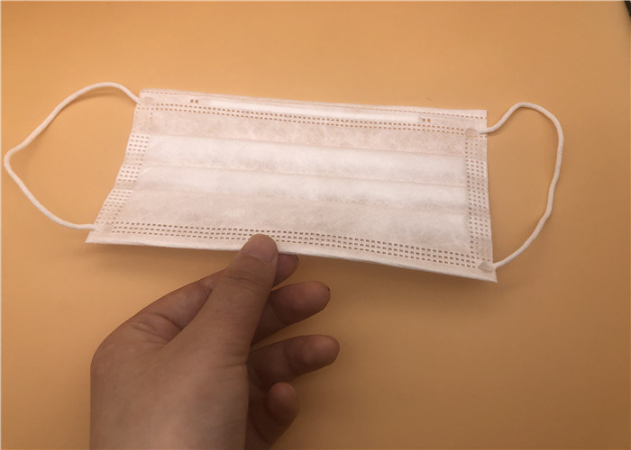 प्रभावी सुरक्षात्मक डिस्पोजेबल अस्पताल मास्क इयरलूप गैर बुना कपड़ा