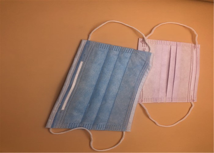 Masker Bedah Sekali Pakai Kecil Untuk Farmasi Medis Tahan Fliud