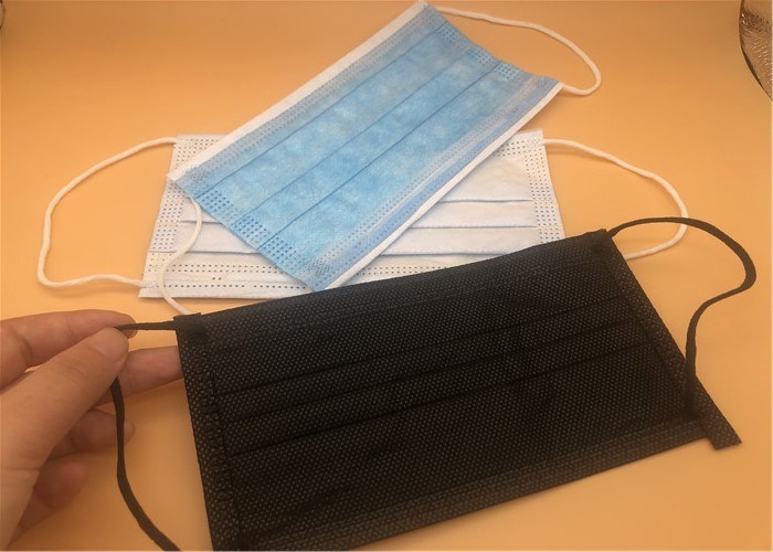 よい伸縮性がある耳のループ身に着けていることを用いる使い捨て可能な非編まれたマスク3つの層の