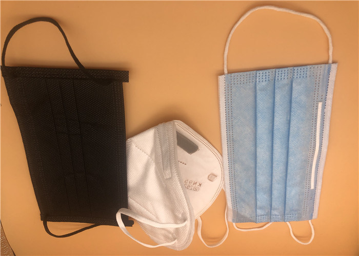پزشک استفاده از ماسک Ear95 با استفاده از Kn95 محافظت از سطح بالا با سطح پوست دوستانه