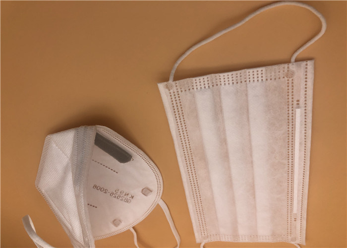 การดูแลส่วนบุคคลหน้ากากผ่าตัด N95 / การแพทย์ N95 หน้ากากกรองดูดซับเหงื่อหลายชั้น